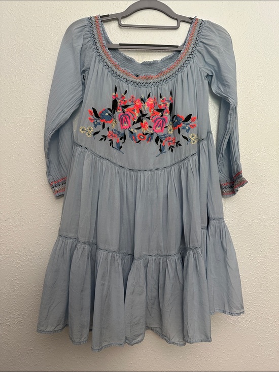 Free People Dresses & Skirts - Free People Tiered Embroidered Peasant Mini Dress